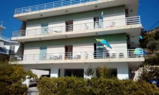 ΜΠΑΜΠΟΥΣΚΟΣ ΝΙΚΟΛΑΟΣ – BABOUSKOS PANSION – ΕΝΟΙΚΙΑΖΟΜΕΝΑ ΔΩΜΑΤΙΑ ΜΕΘΑΝΑ ΑΤΤΙΚΗ