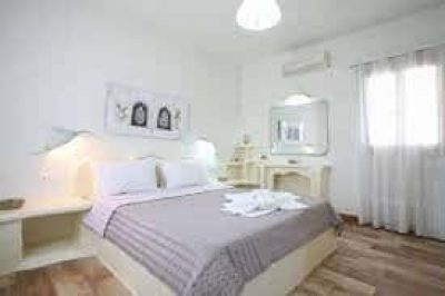 “XRYSI AMMOS” – ΜΟΥΣΤΑΚΑ ΑΝΝΑ – ΕΝΟΙΚΙΑΖΟΜΕΝΑ ΔΩΜΑΤΙΑ – ΜΗΛΟΣ ΚΥΚΛΑΔΕΣ