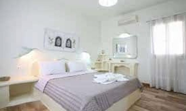 “XRYSI AMMOS” – ΜΟΥΣΤΑΚΑ ΑΝΝΑ – ΕΝΟΙΚΙΑΖΟΜΕΝΑ ΔΩΜΑΤΙΑ – ΜΗΛΟΣ ΚΥΚΛΑΔΕΣ