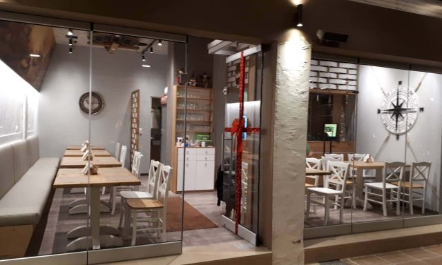 ΜΑΡΚΟΠΟΥΛΟΣ ΦΩΤΗΣ – Ο ΚΑΒΟΥΡΑΣ – ΨΑΡΟΤΑΒΕΡΝΑ – ΗΡΑΚΛΕΙΟ ΚΡΗΤΗΣ