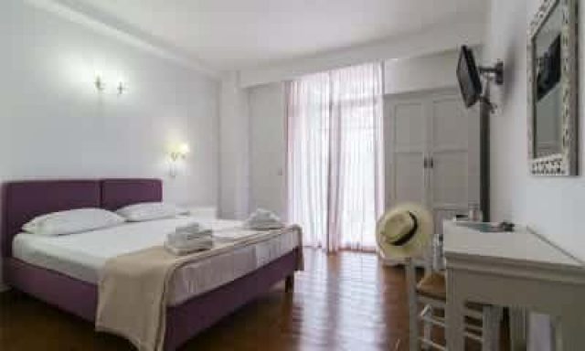 MALION ROOMS ΕΝΟΙΚΙΑΖΟΜΕΝΑ ΔΩΜΑΤΙΑ ΜΗΛΟΣ ΝΙΝΟΣ ΕΜΜΑΝΟΥΗΛ