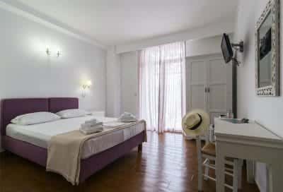 MALION ROOMS ΕΝΟΙΚΙΑΖΟΜΕΝΑ ΔΩΜΑΤΙΑ ΜΗΛΟΣ ΝΙΝΟΣ ΕΜΜΑΝΟΥΗΛ