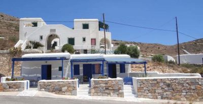 ΜΑΡΑΚΗΣ ΒΑΣΙΛΕΙΟΣ – FLORAS STUDIO – ΞΕΝΟΔΟΧΕΙΟ ENOIKIAZOMENA ΔΩΜΑΤΙΑ ΦΛΩΡΑ – ΣΙΚΙΝΟΣ ΚΥΚΛΑΔΩΝ
