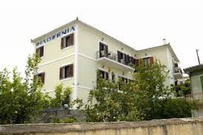 ΧΑΤΗΡΑ ΖΑΦΕΙΡΟΥΛΑ – FILΟΧΕΝΙΑ STUDIOS – ΕΝΟΙΚΙΑΖΟΜΕΝΑ ΔΩΜΑΤΙΑ – ΓΑΛΑΞΙΔΙ ΦΩΚΙΔΑΣ