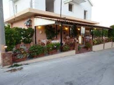 ΖΑΠΑΝΤΗΣ ΑΠΟΣΤΟΛΟΣ – ΤΑΒΕΡΝΑ ΕΣΤΙΑΤΟΡΙΟ APOSTOLIS GREEK TAVERN – ΣΚΑΛΑ ΚΕΦΑΛΛΗΝΙΑΣ