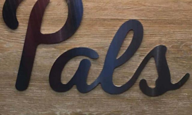 ΠΙΕΡΡΗΣ ΑΝΔΡΕΑΣ – ΚΑΦΕΤΕΡΙΑ CAFE SNACK DELIVERY THE PALS – ΠΛΑΤΕΙΑ ΗΡΩΩΝ ΒΡΙΛΗΣΣΙΑ ΑΤΤΙΚΗ